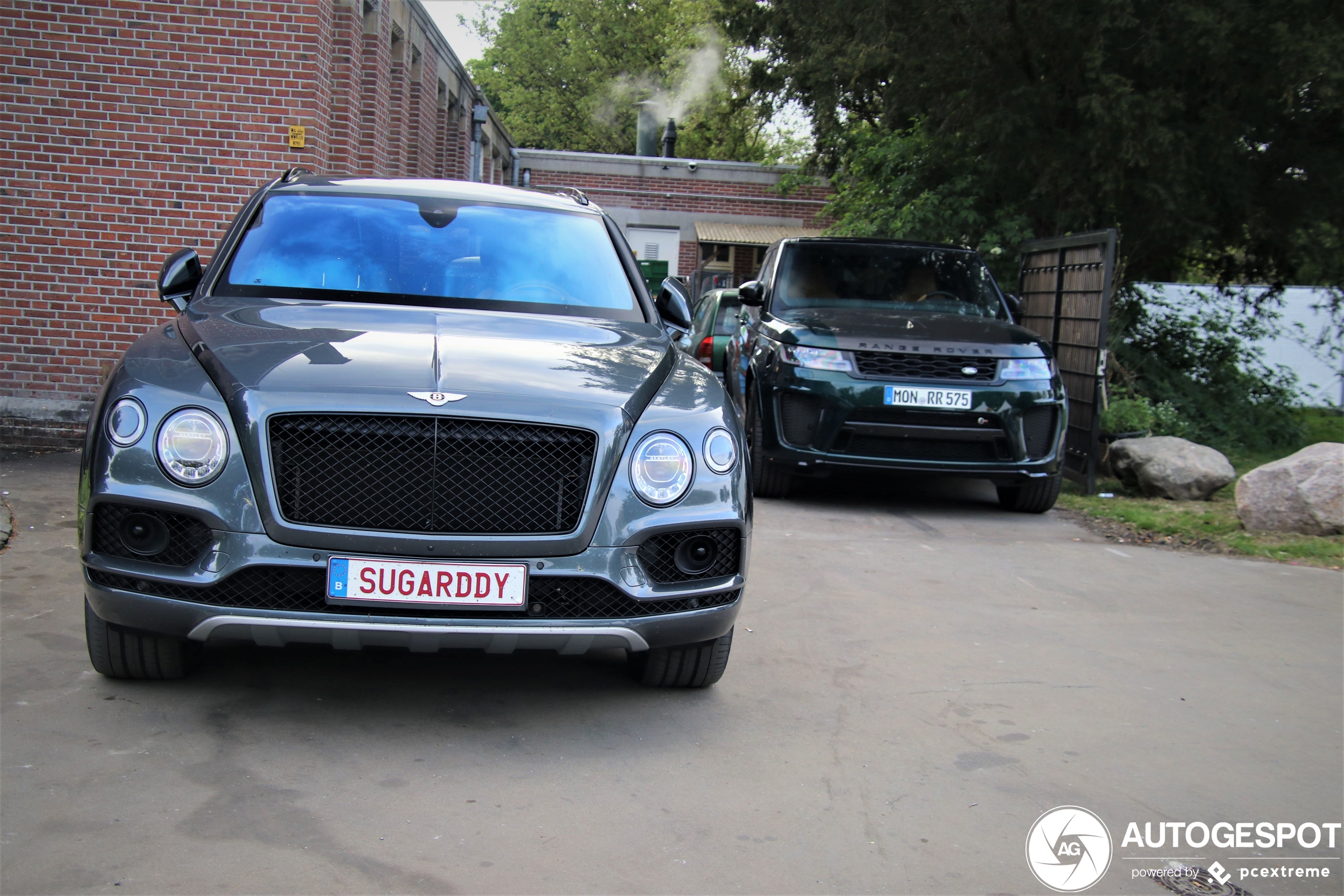 Bentley Bentayga Hybrid