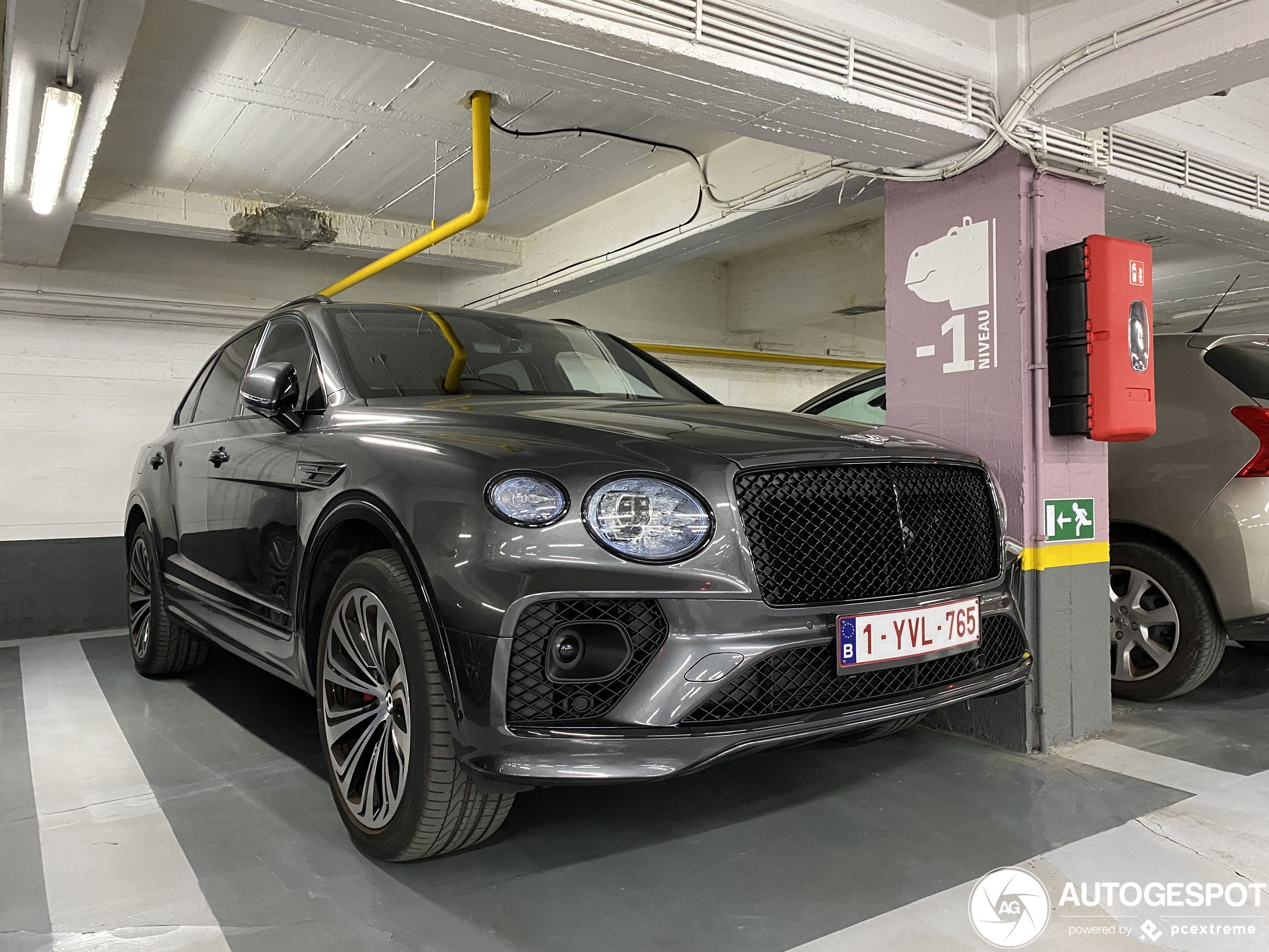 Bentley Bentayga V8 2021 First Edition