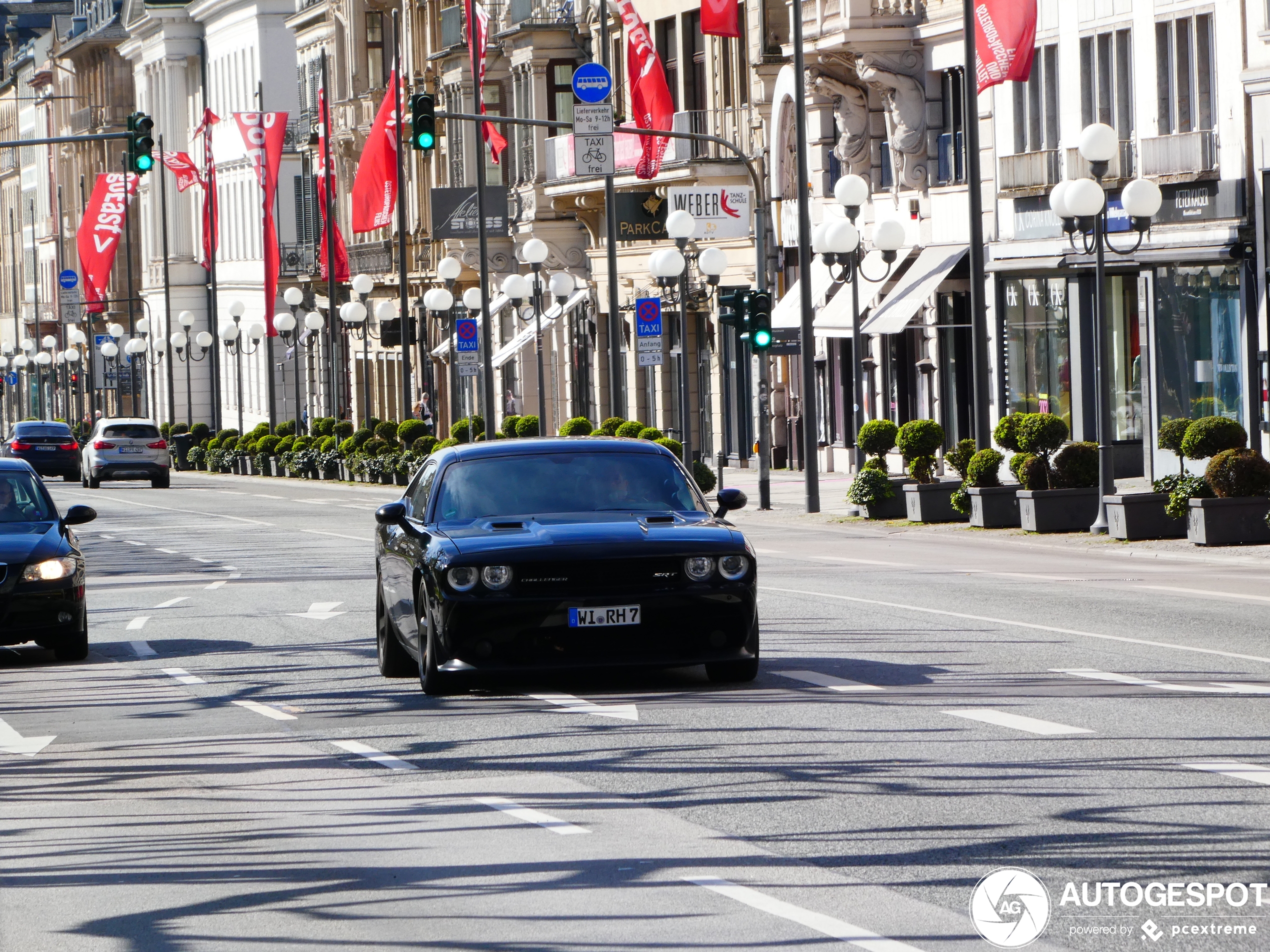 Dodge Challenger SRT-8