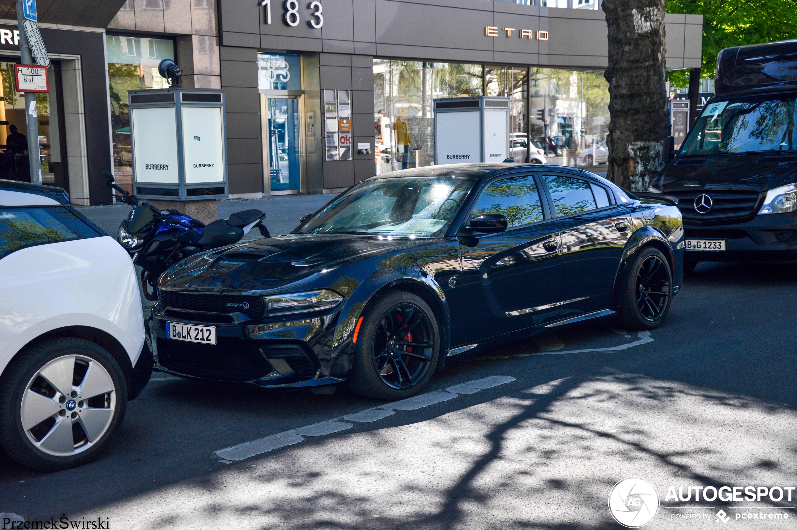 Dodge Charger SRT Hellcat Widebody