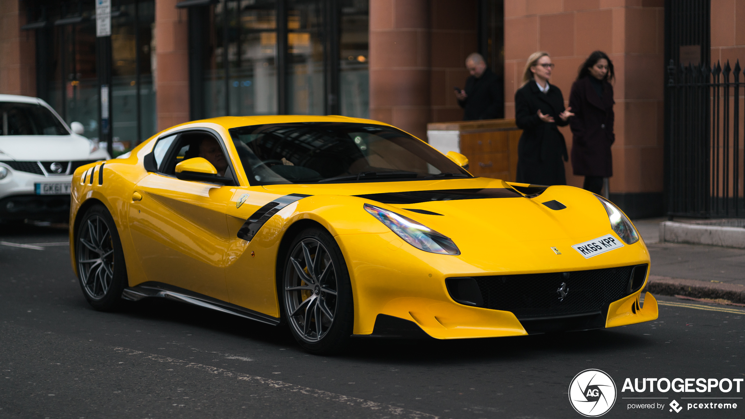 Ferrari F12tdf