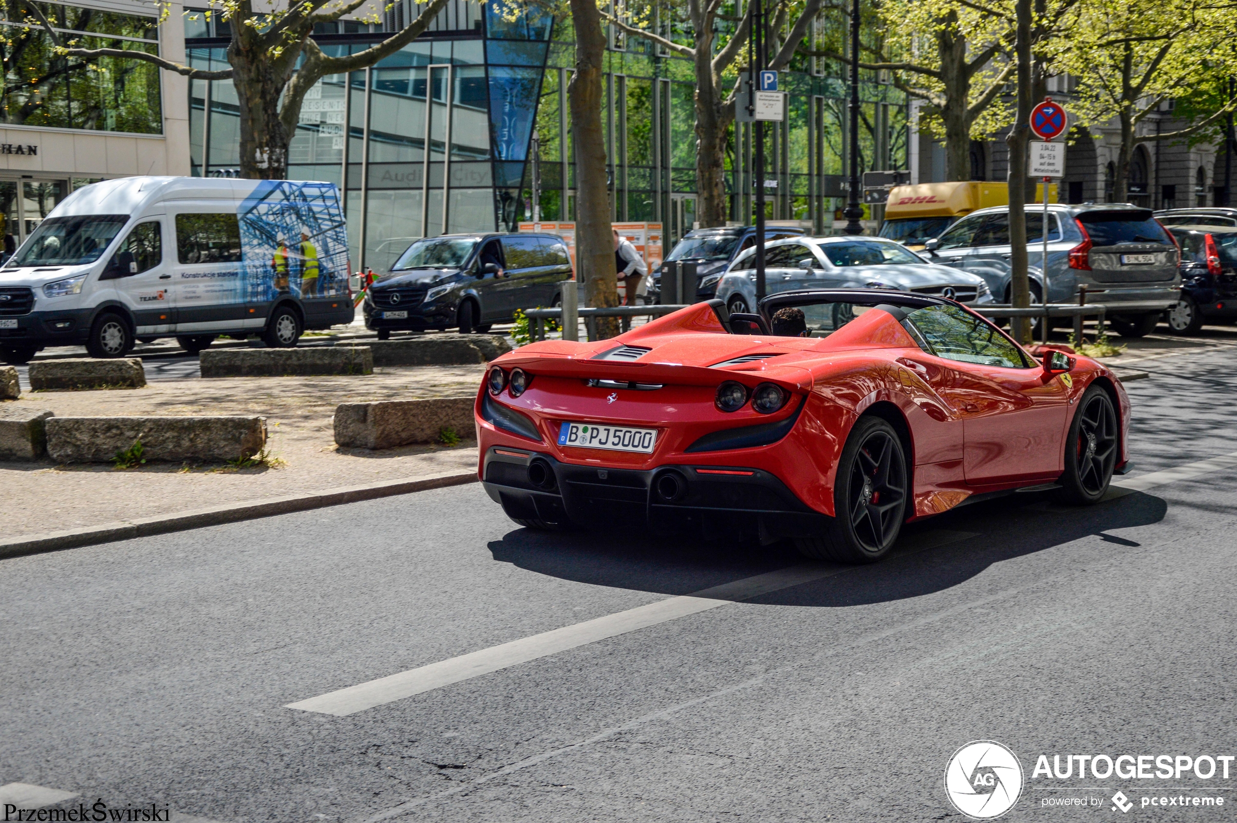 Ferrari F8 Spider