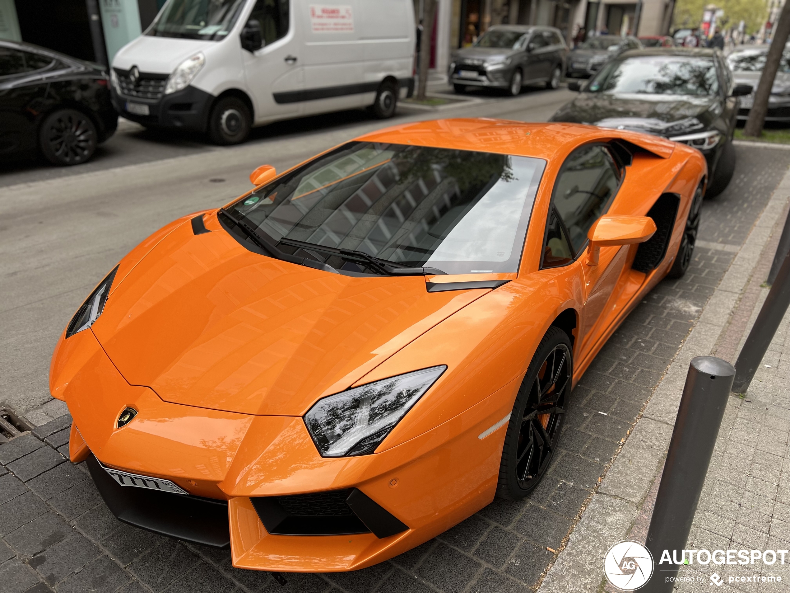 Lamborghini Aventador LP700-4