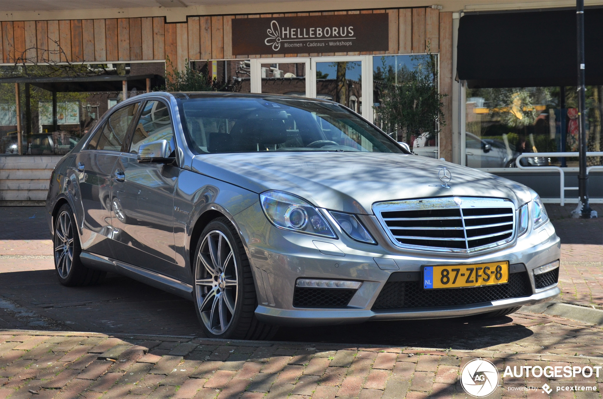 Mercedes-Benz E 63 AMG W212 V8 Biturbo