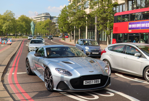 Aston Martin DBS Superleggera