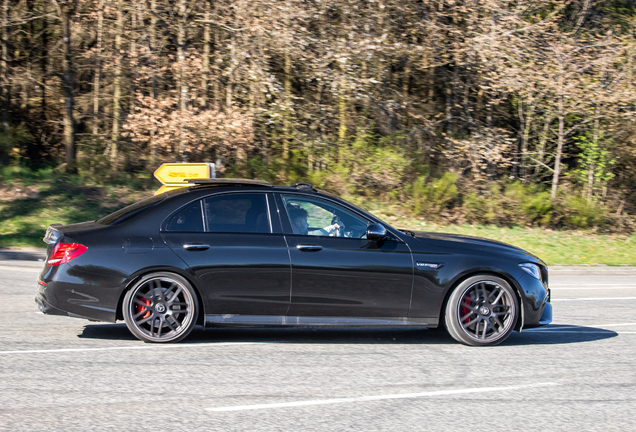 Mercedes-AMG E 63 S W213