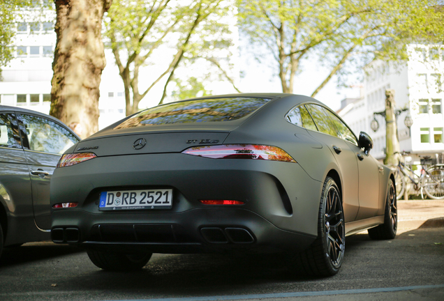 Mercedes-AMG GT 63 S X290