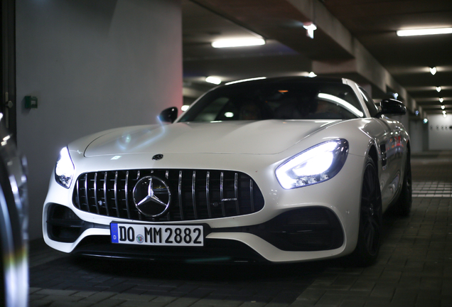 Mercedes-AMG GT C190 2017