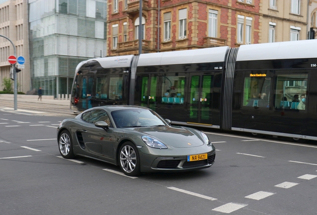 Porsche 718 Cayman S