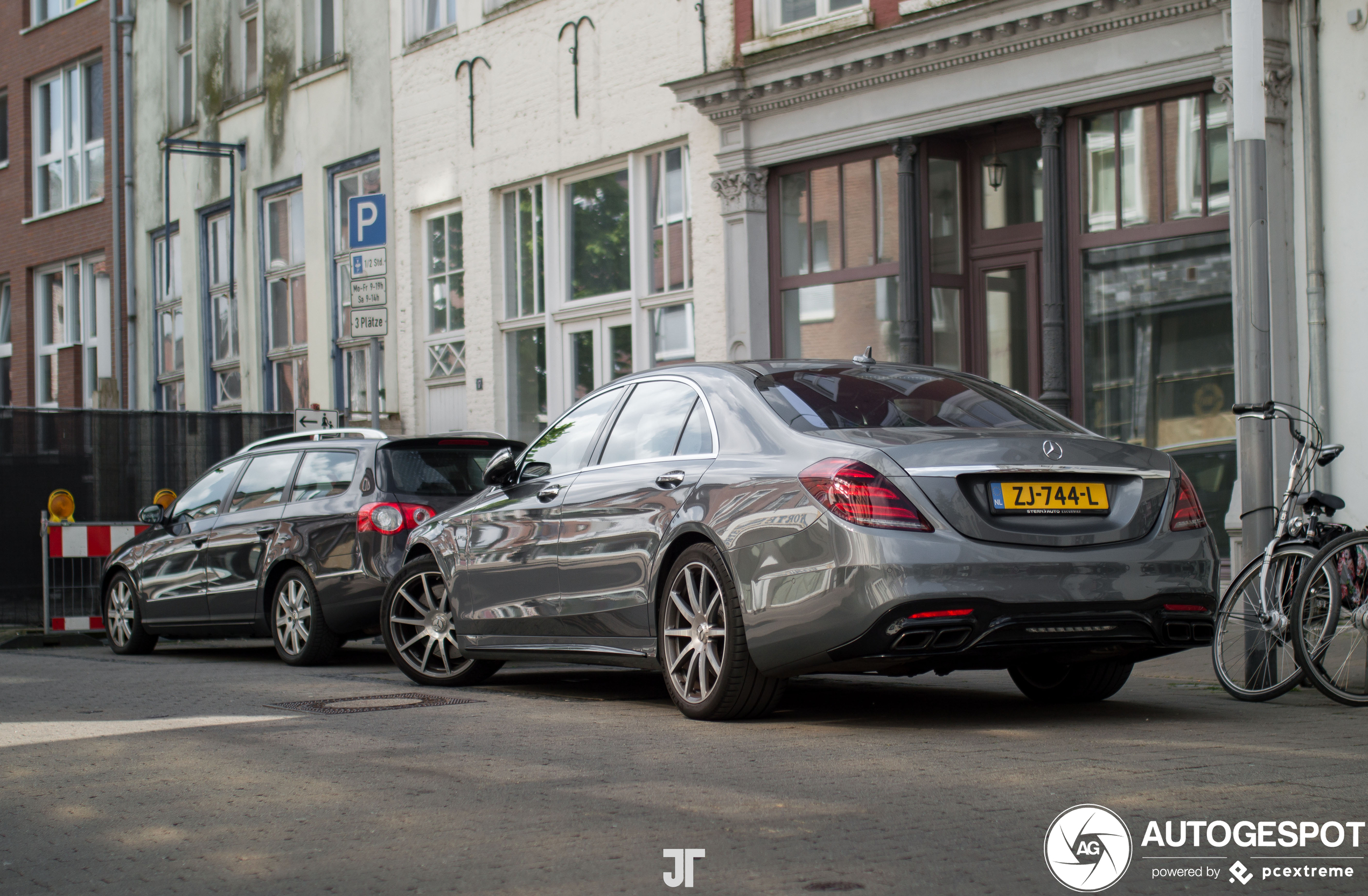 Mercedes-AMG S 63 V222 2017