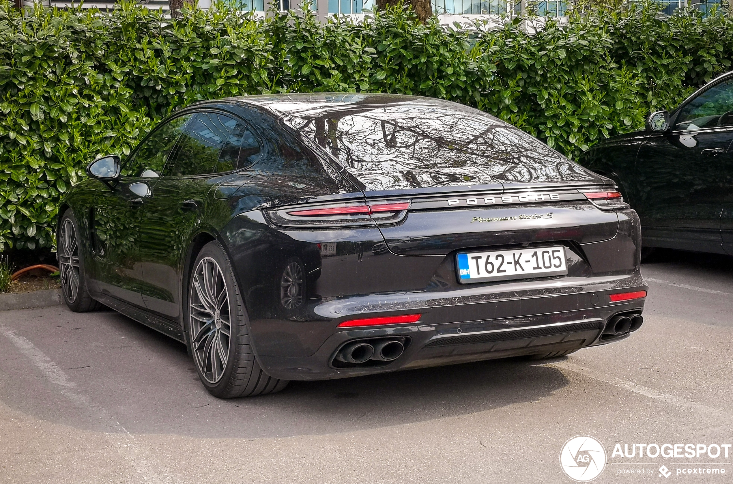 Porsche 971 Panamera Turbo S E-Hybrid