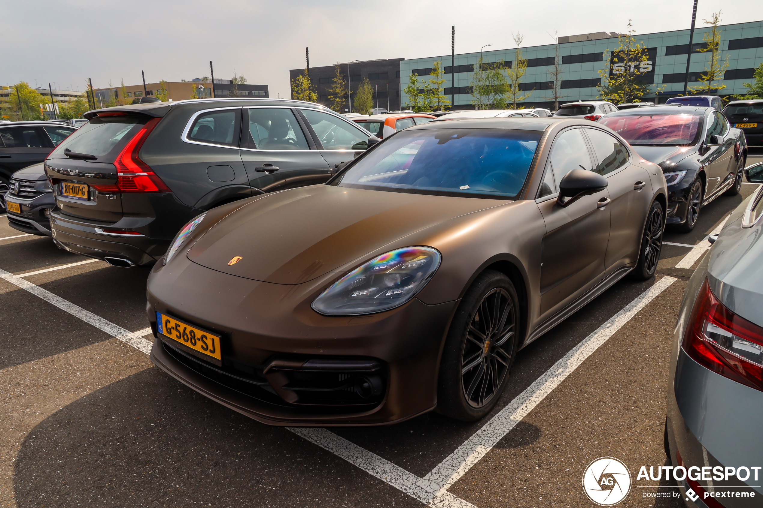 Porsche 971 Panamera Turbo S E-Hybrid