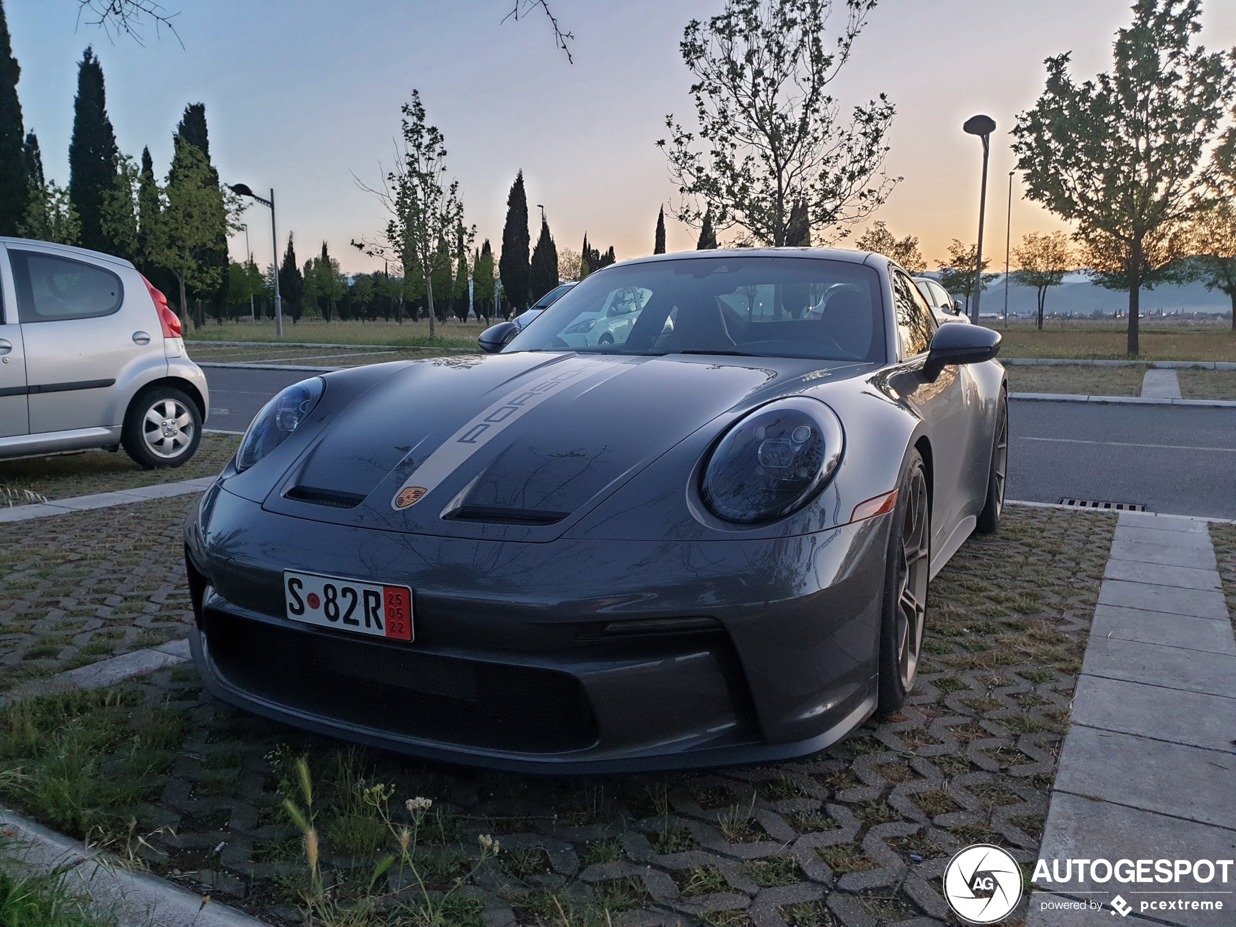 Porsche 992 GT3 Touring