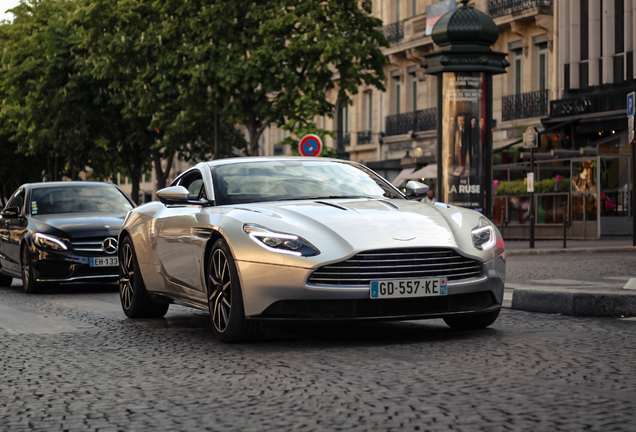 Aston Martin DB11