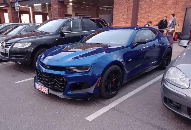 Chevrolet Camaro ZL1 1LE 2017