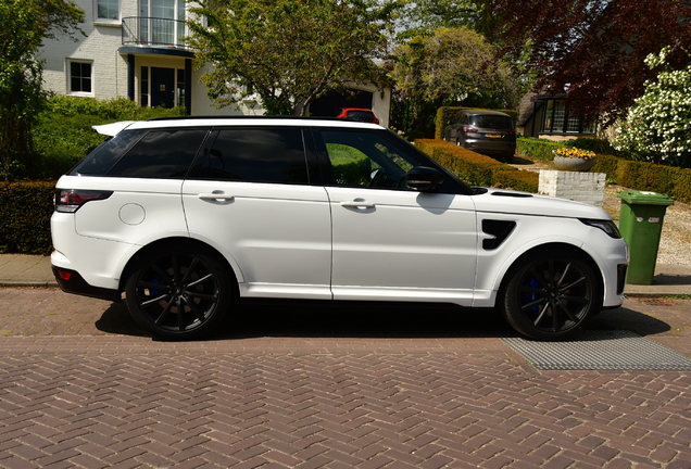 Land Rover Range Rover Sport SVR