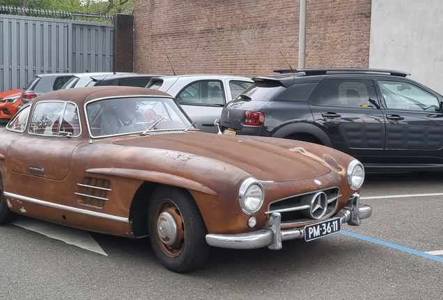 Mercedes-Benz 300SL Gullwing