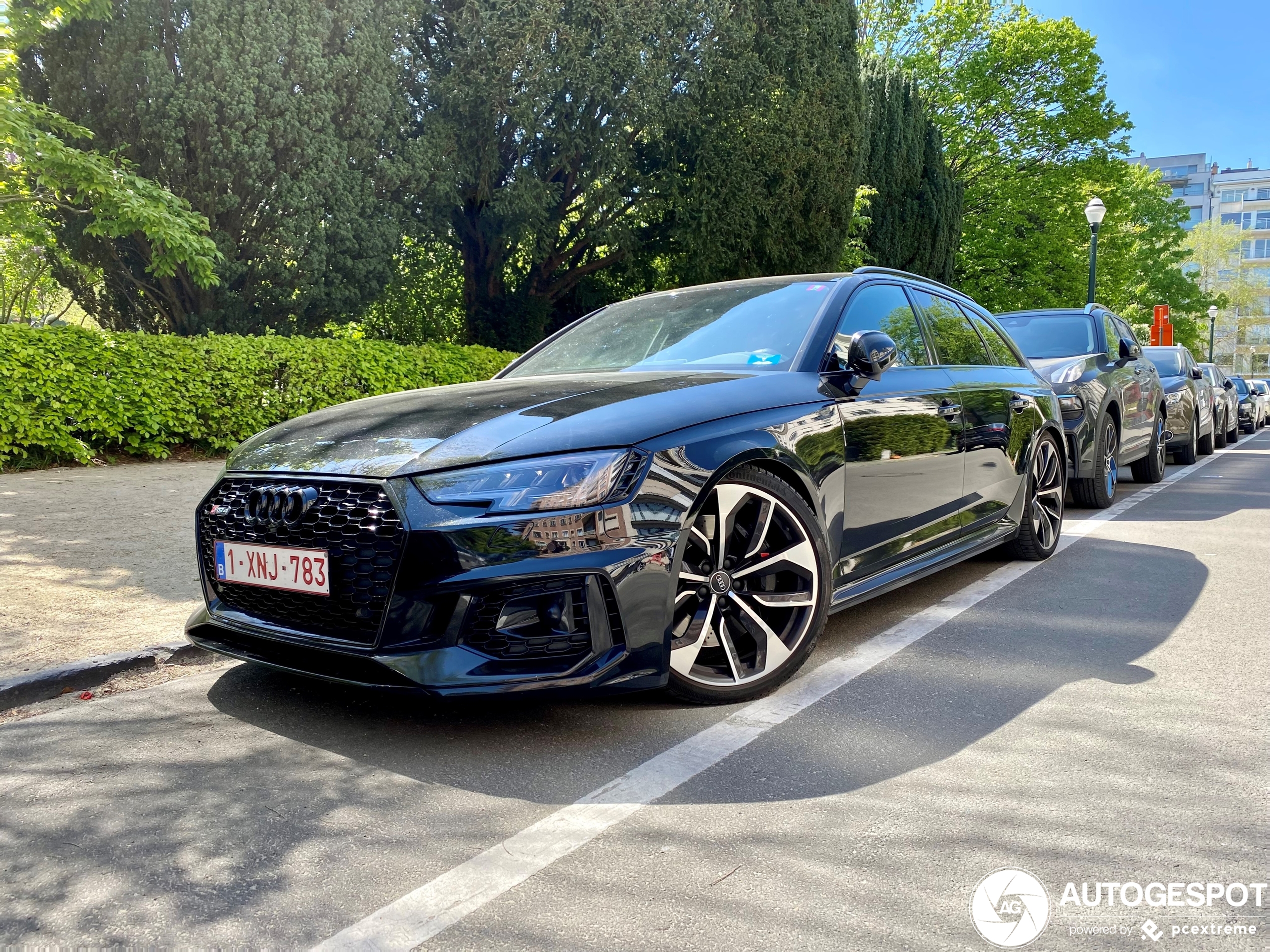 Audi RS4 Avant B9