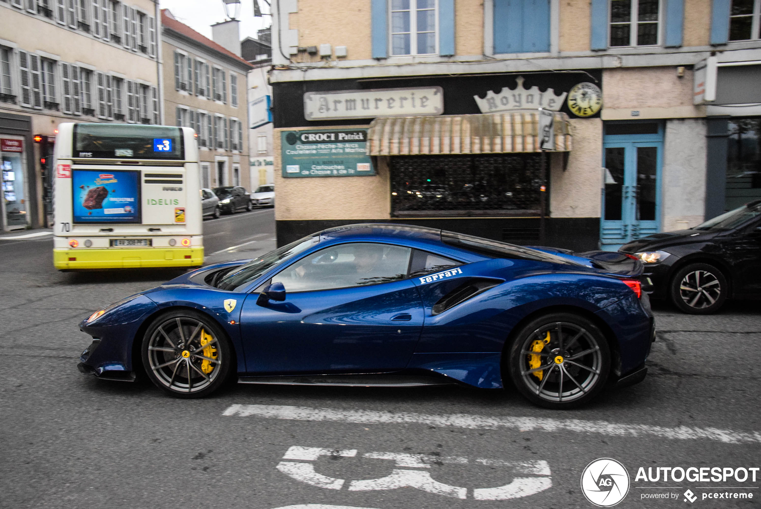 Ferrari 488 Pista