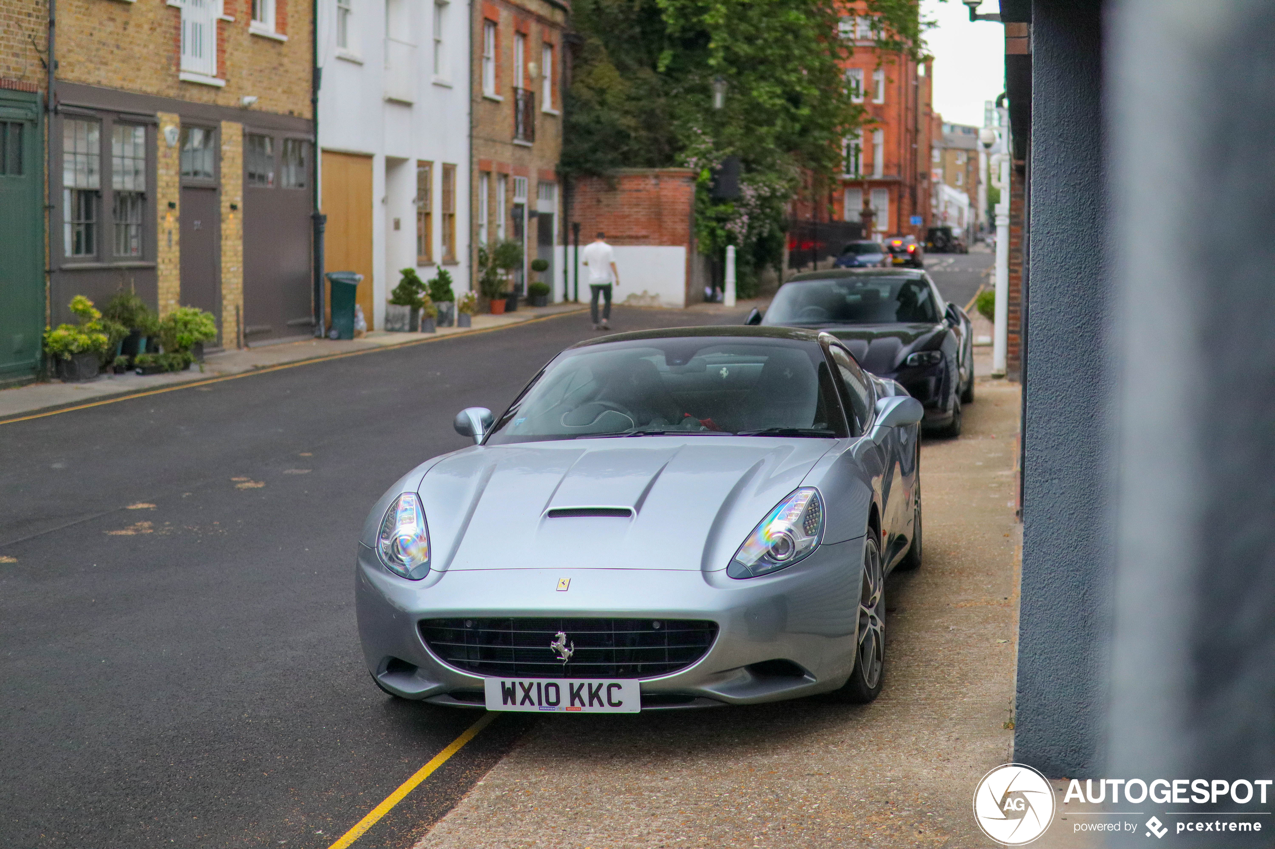 Ferrari California