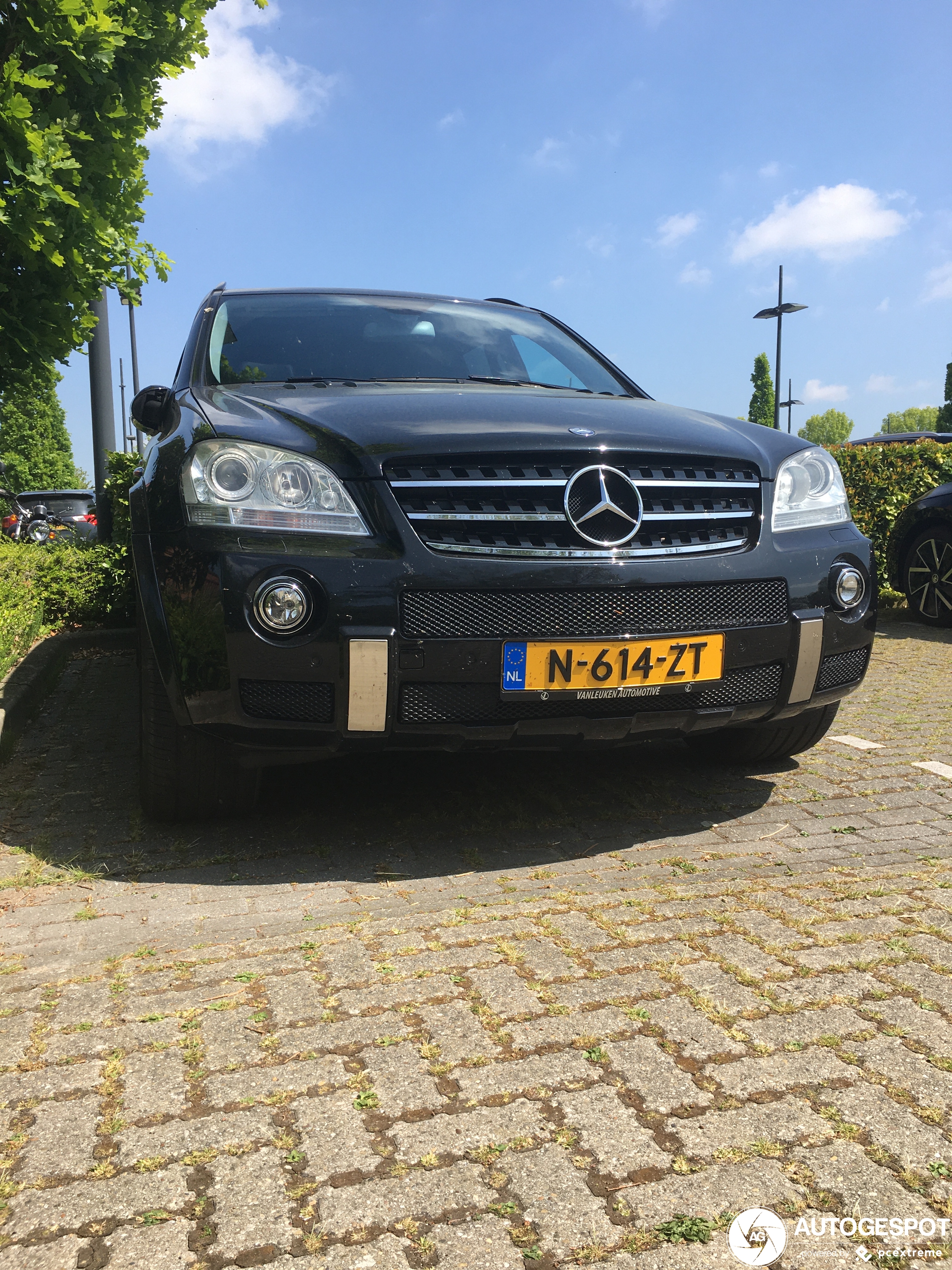 Mercedes-Benz ML 63 AMG W164