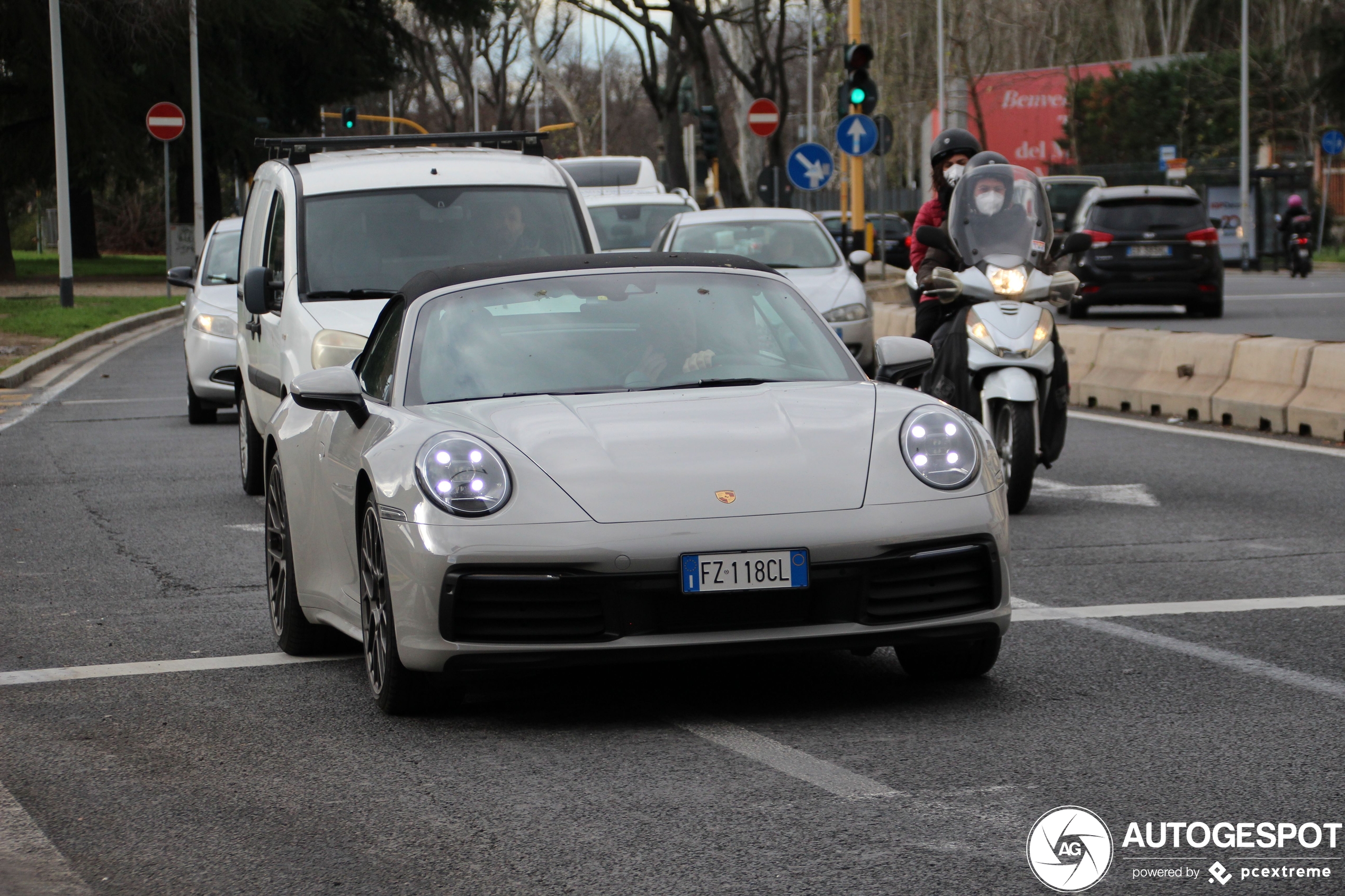 Porsche 992 Carrera S Cabriolet