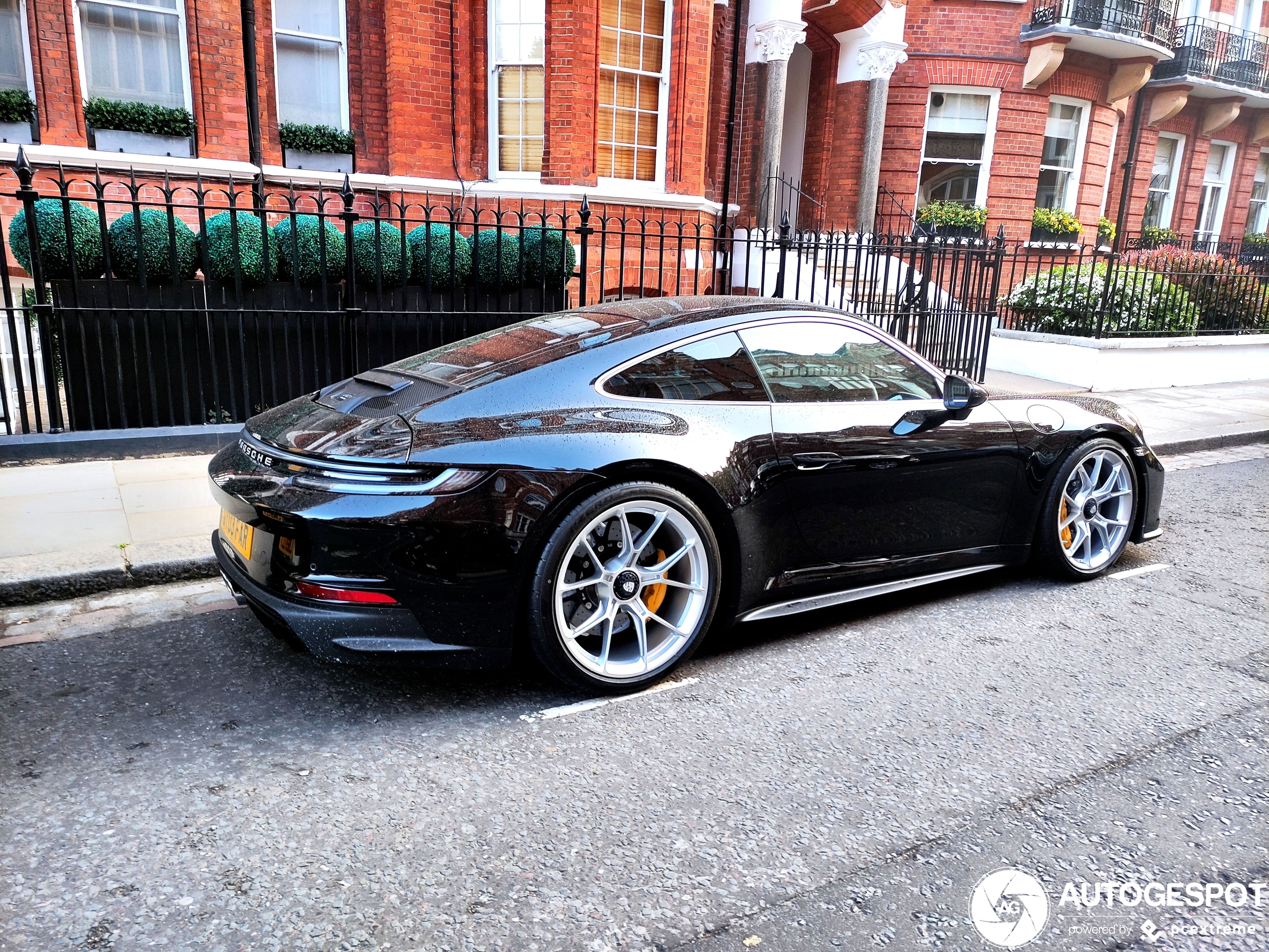 Porsche 992 GT3 Touring