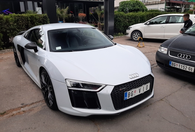 Audi R8 V10 Plus 2015