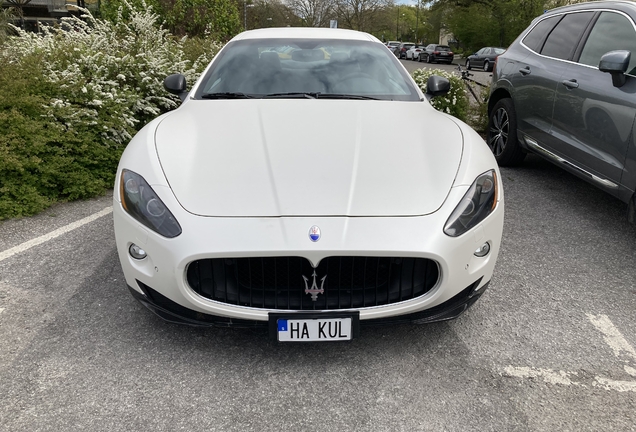 Maserati GranTurismo S MC Sport Line