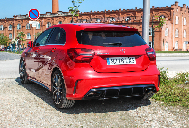 Mercedes-AMG A 45 W176 2015