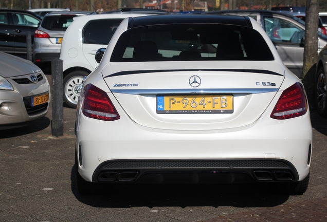 Mercedes-AMG C 63 S W205