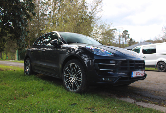 Porsche 95B Macan Turbo