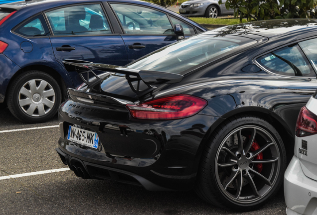 Porsche 981 Cayman GT4