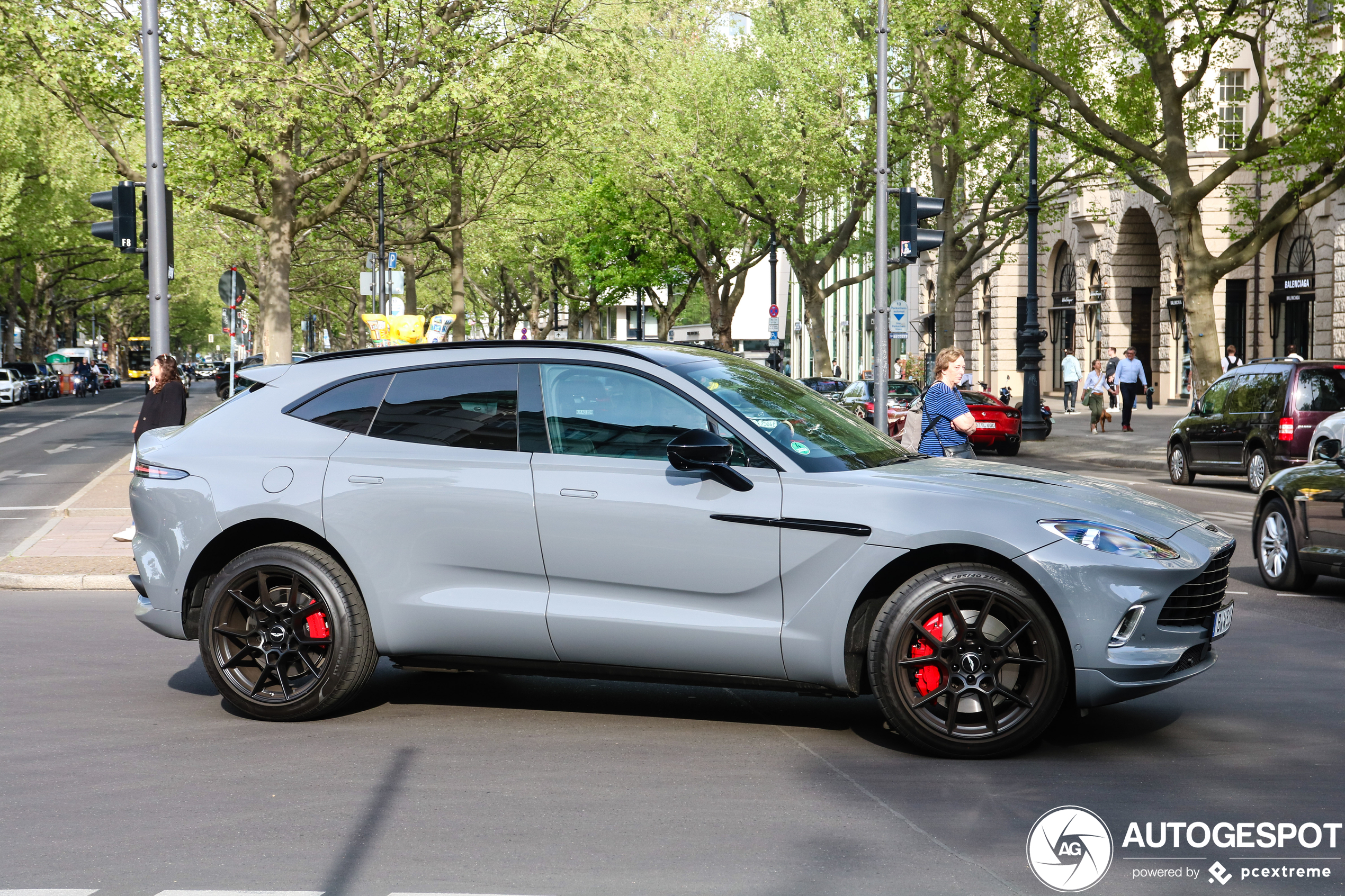 Aston Martin DBX