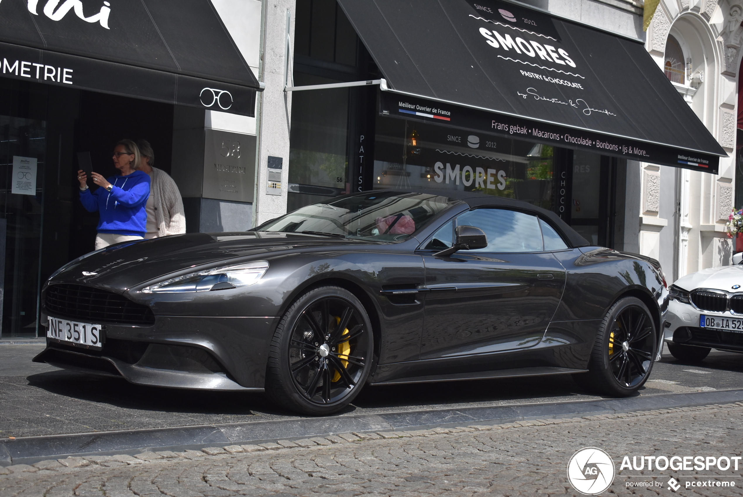 Aston Martin Vanquish Volante