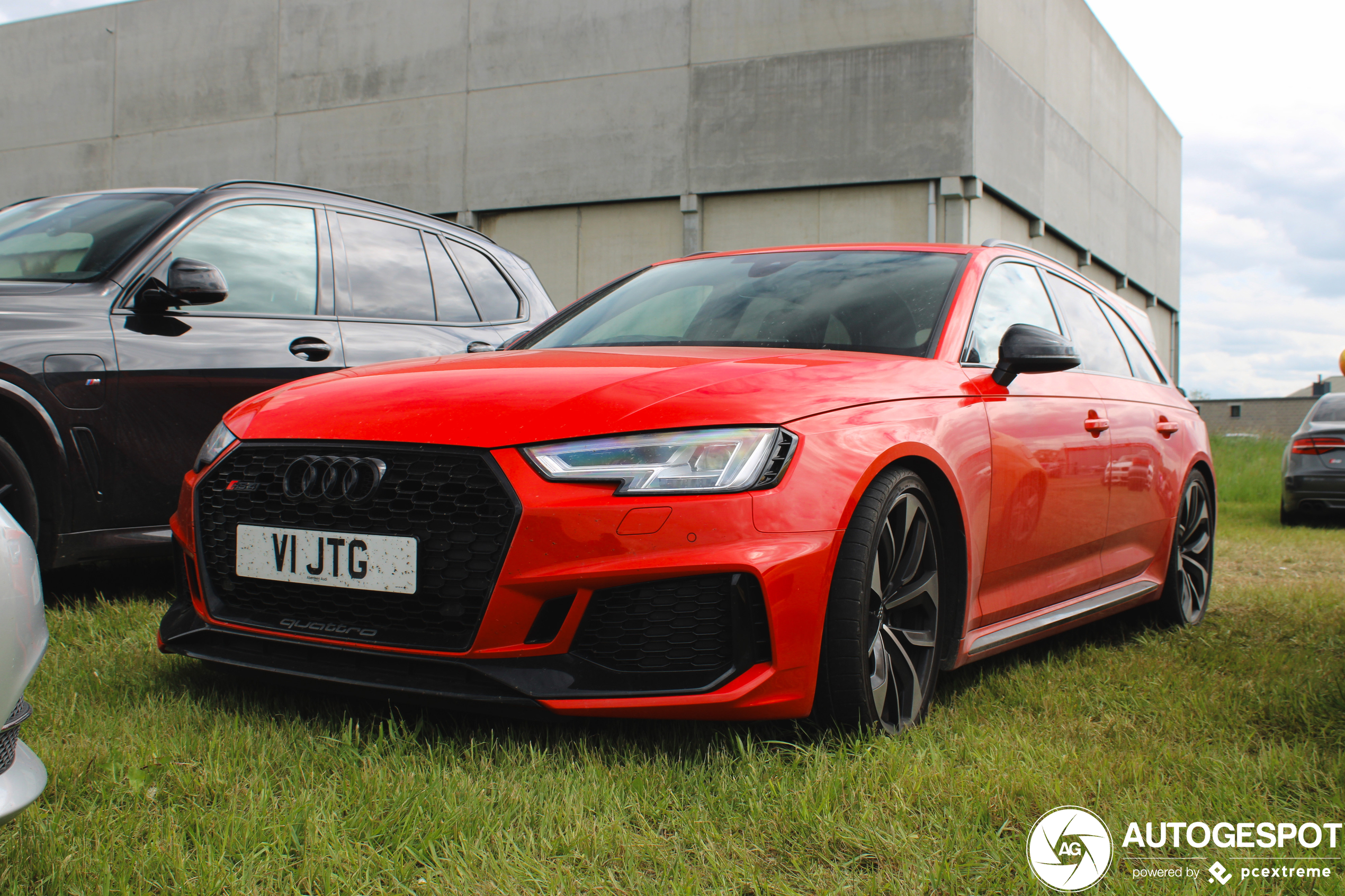 Audi RS4 Avant B9