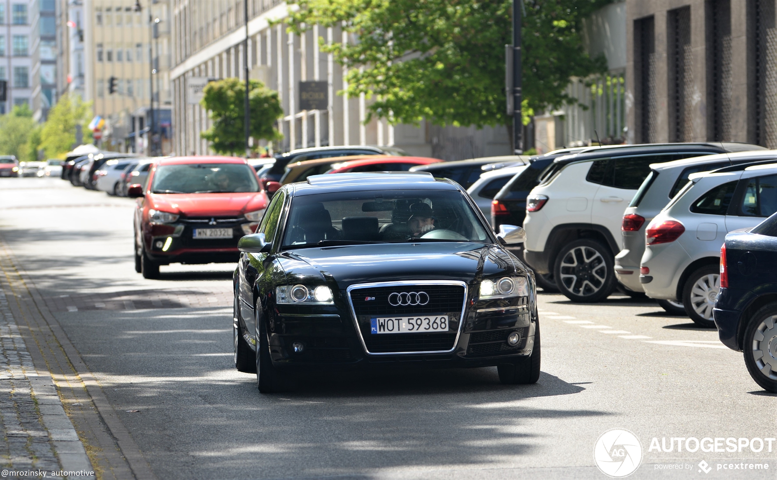 Audi S8 D3