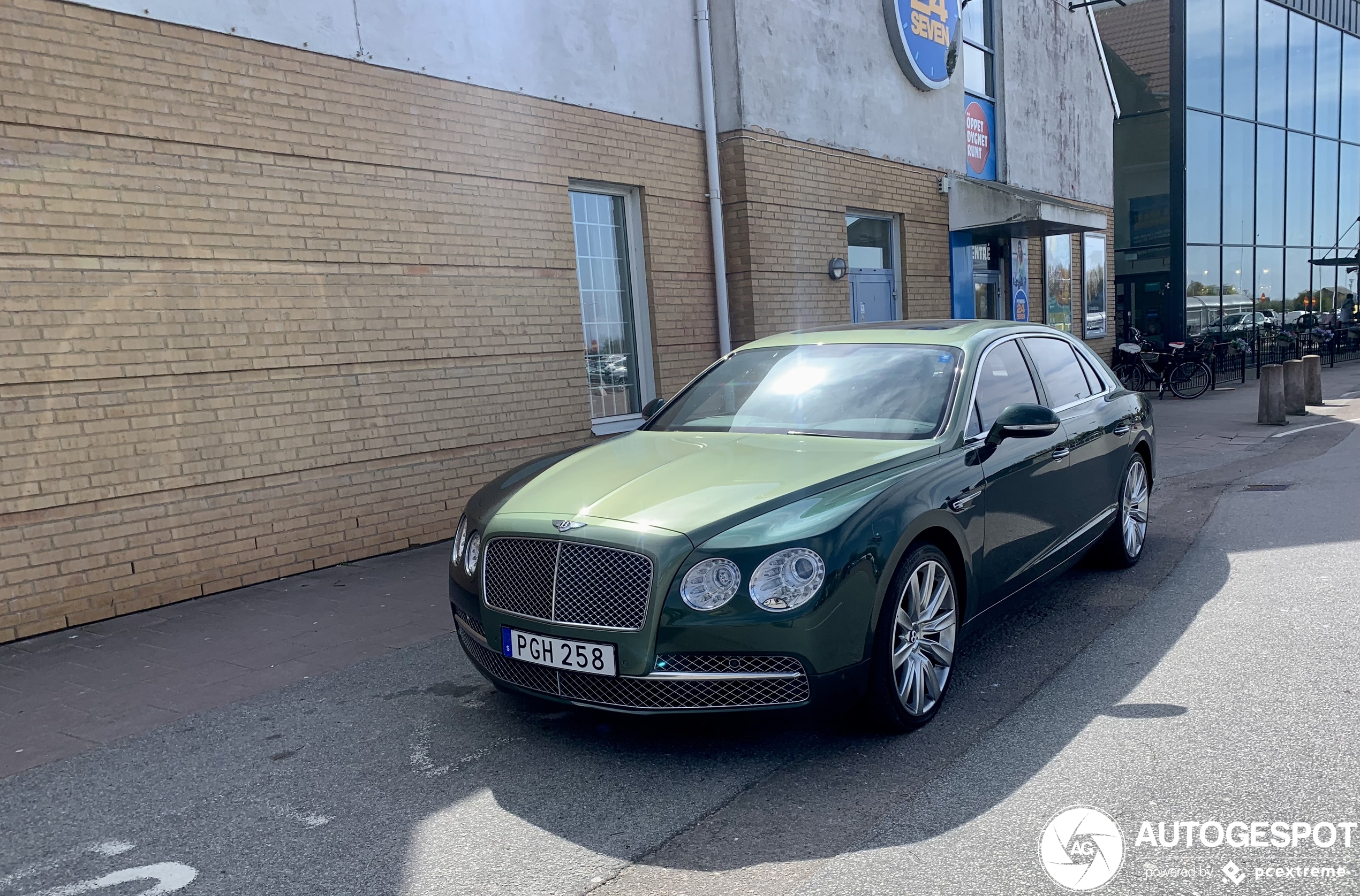 Bentley Flying Spur W12