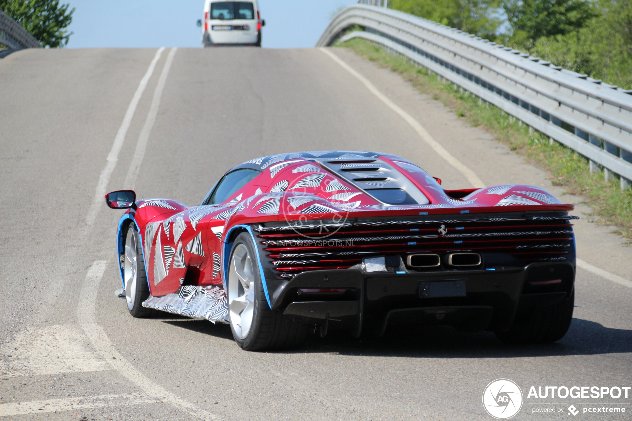 Ferrari Daytona SP3