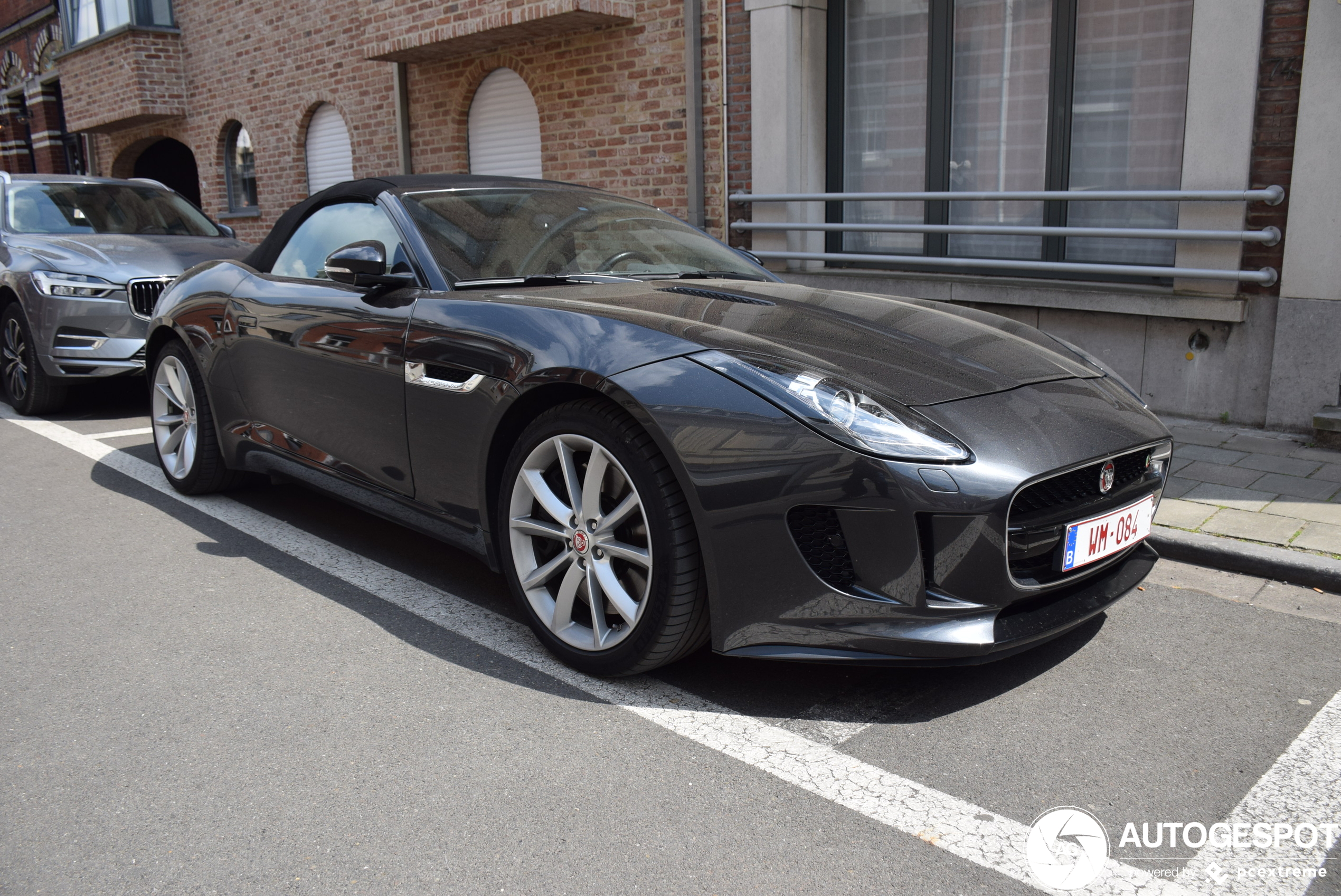 Jaguar F-TYPE S Convertible