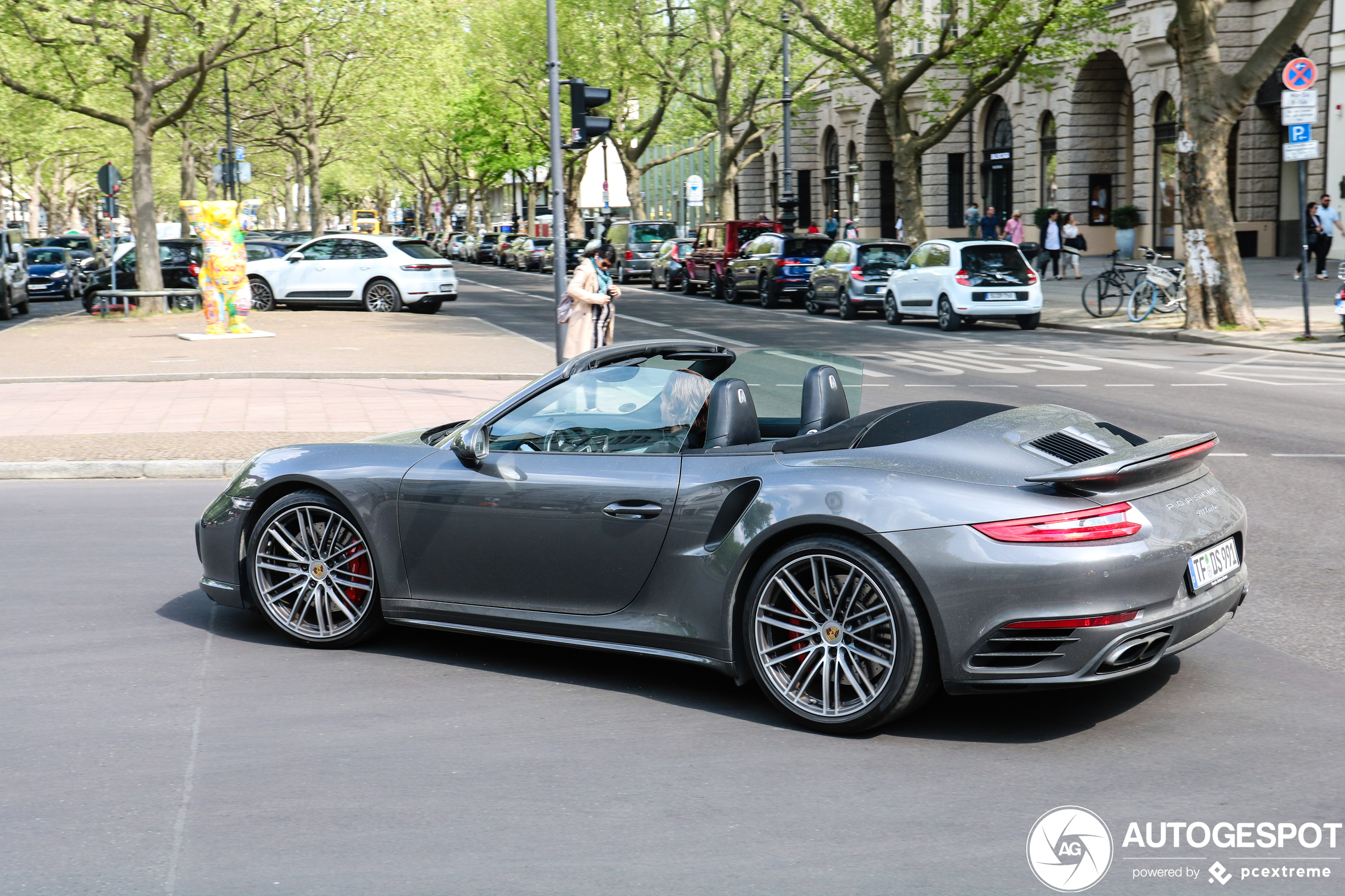 Porsche 991 Turbo Cabriolet MkII