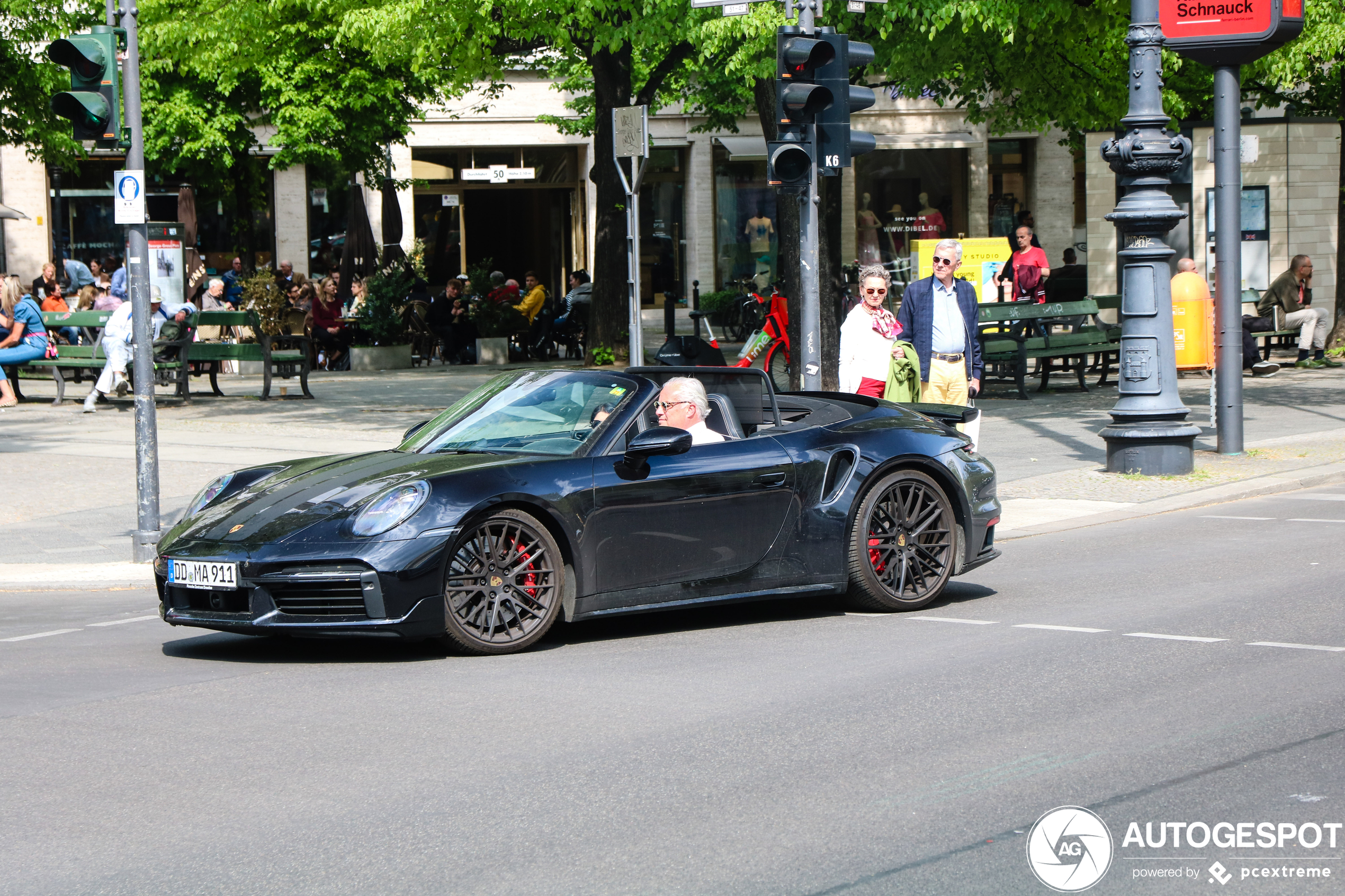 Porsche 992 Turbo Cabriolet