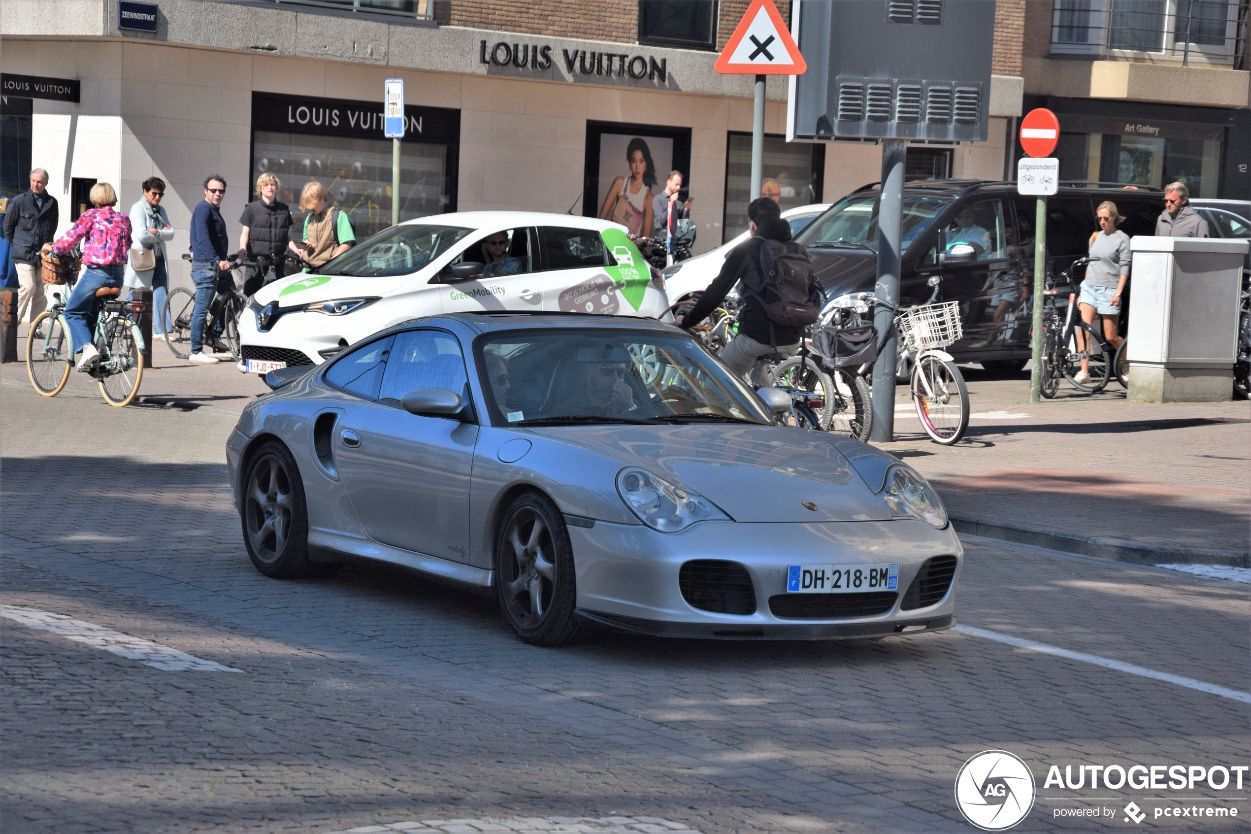 Porsche 996 Turbo