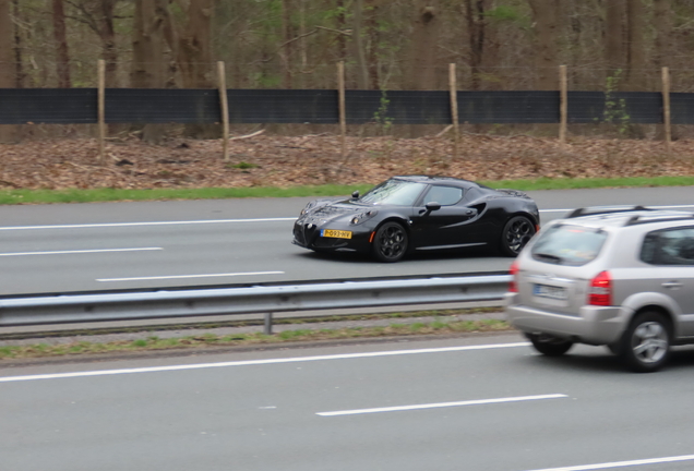 Alfa Romeo 4C Coupé