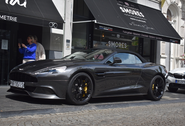 Aston Martin Vanquish Volante