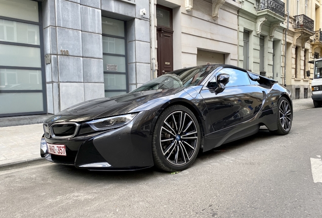 BMW i8 Roadster