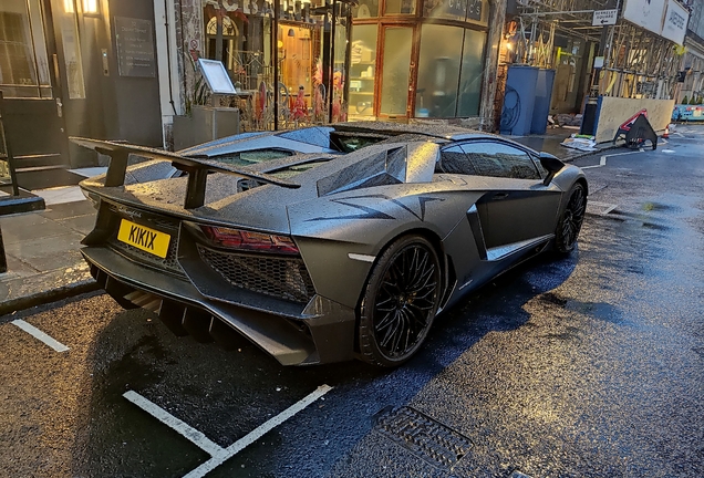 Lamborghini Aventador LP750-4 SuperVeloce Roadster