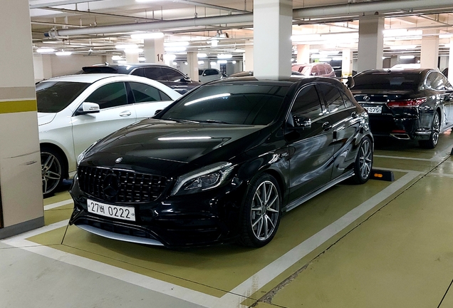 Mercedes-AMG A 45 W176 2015