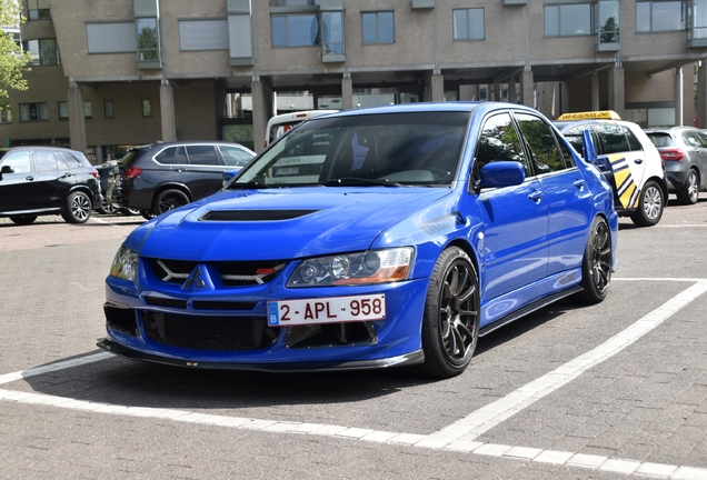 Mitsubishi Lancer Evolution VIII GSR