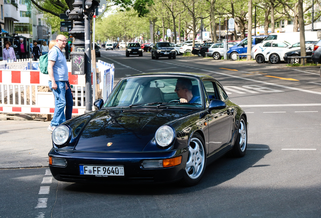 Porsche 964 Carrera RS